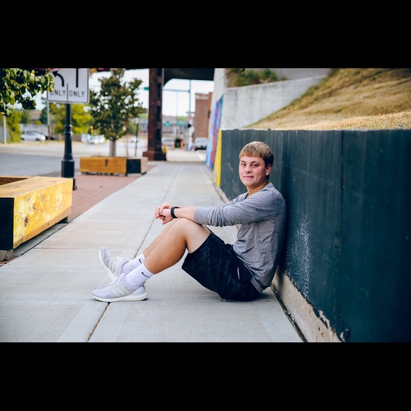 Meet your Posher, Derek - Picture 1 of 1